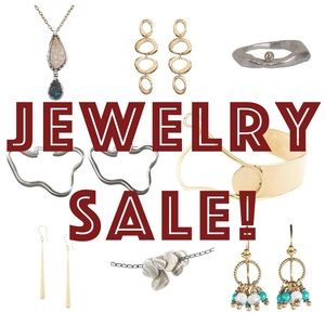 MAKE ME AN OFFER - MOVING SALE